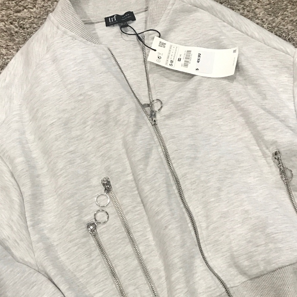 Zara zip up sweater